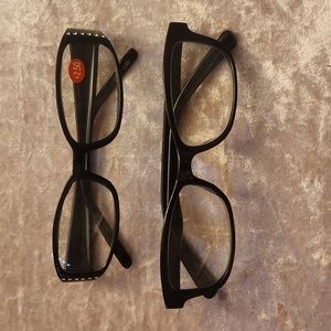 Reader glasses bundle +2.50